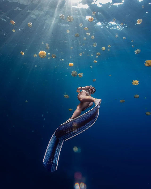 NADADEIRA  DIVER Blue Vista - By Ash Kara